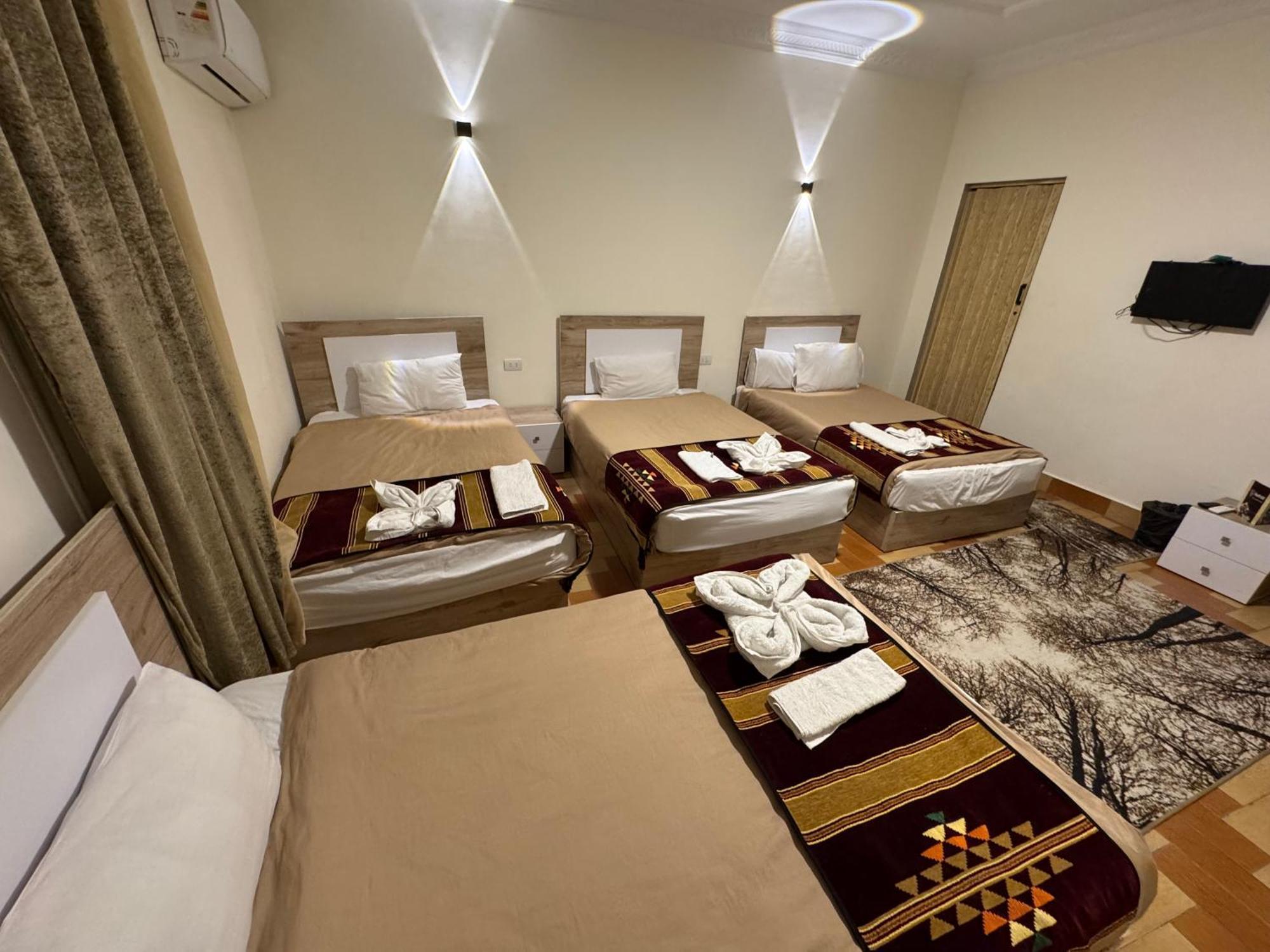 Hotel Nefertiti Pyramids View Kair Zewnętrze zdjęcie