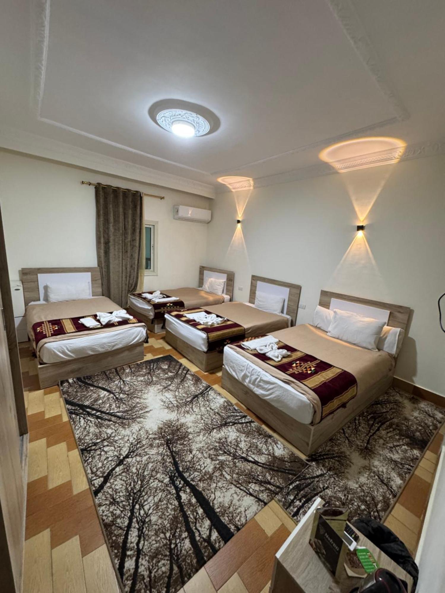 Hotel Nefertiti Pyramids View Kair Zewnętrze zdjęcie